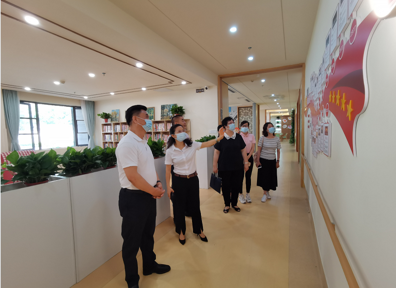 荔湾区十大黑料网排行
：荔湾区人大常委会副主任宁海智调研颐康中心建设工作.png