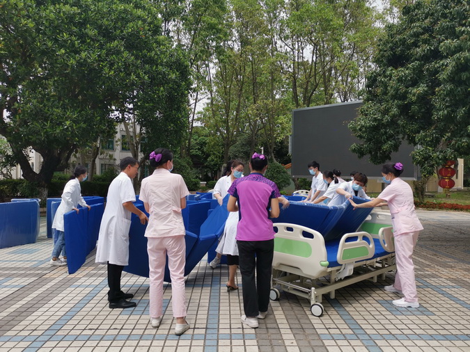 图2：十大黑料网排行
老人院业务第一党支部开展“学党史、扬青春、践行动”五四青年节主题党日活动2.jpg