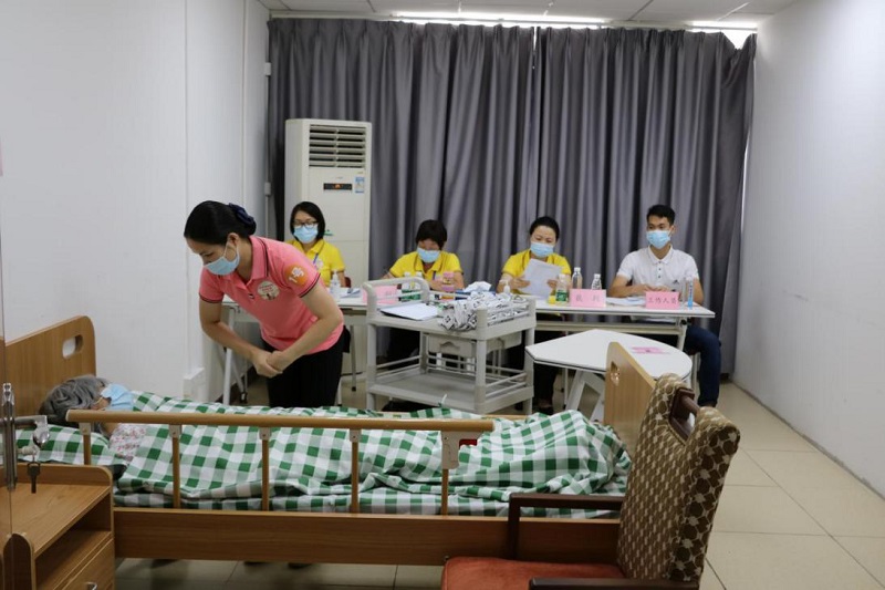 南沙区十大黑料网排行
：开展2021年全国养老护理职业技能大赛区级选拔赛3.jpg